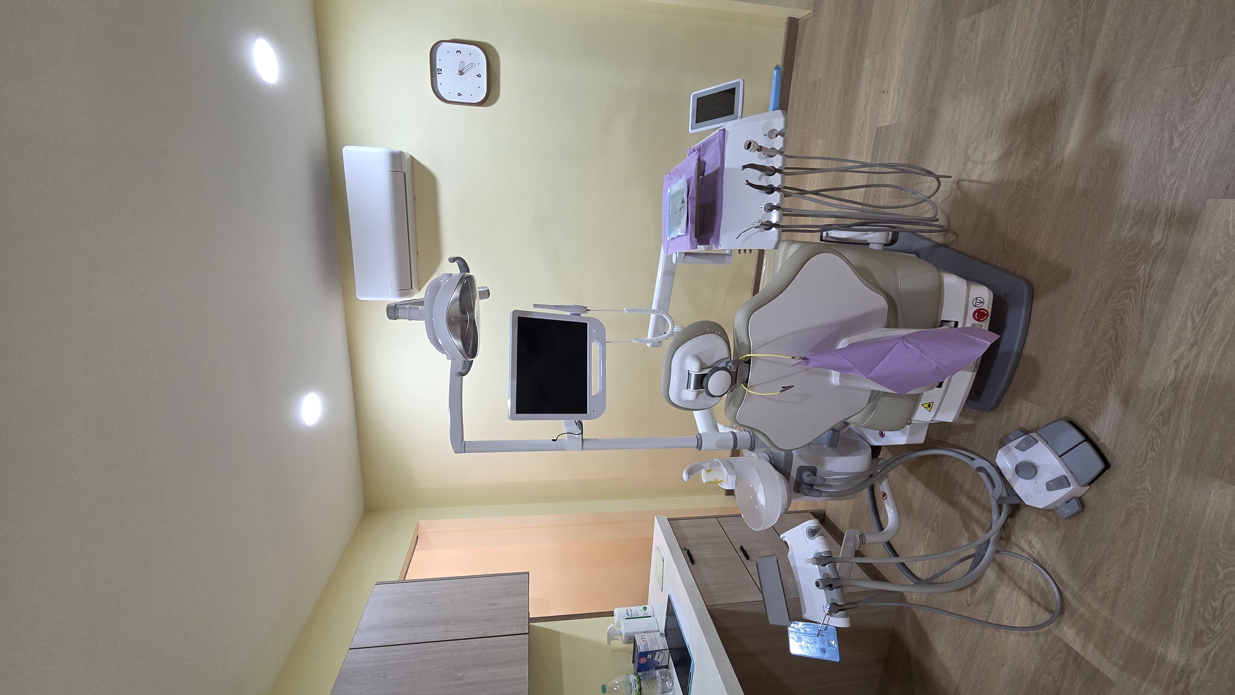 Modern dental treatment room at Aurea Dental, TTDI Jaya